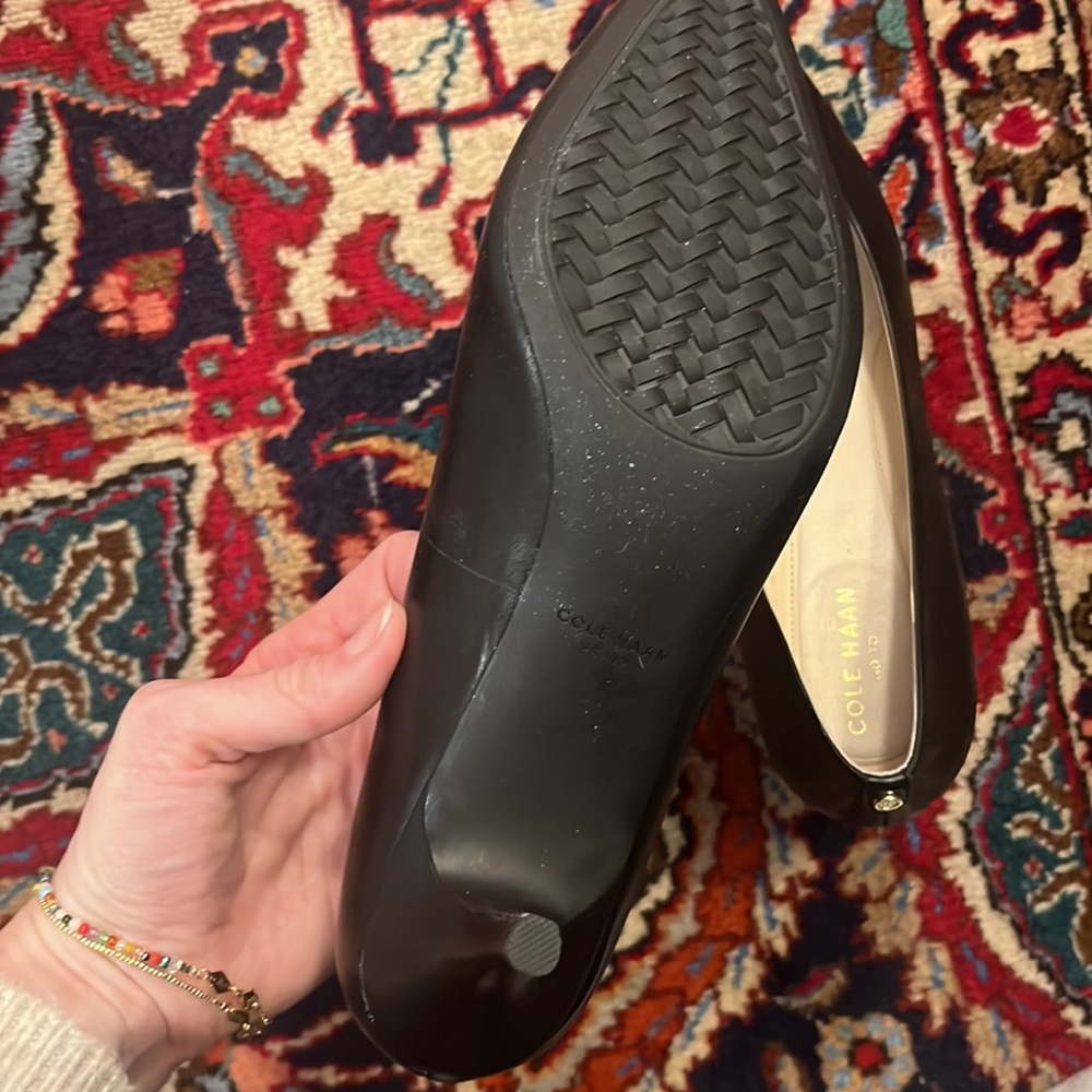 Cole Haan black pumps - Picture 2 of 4